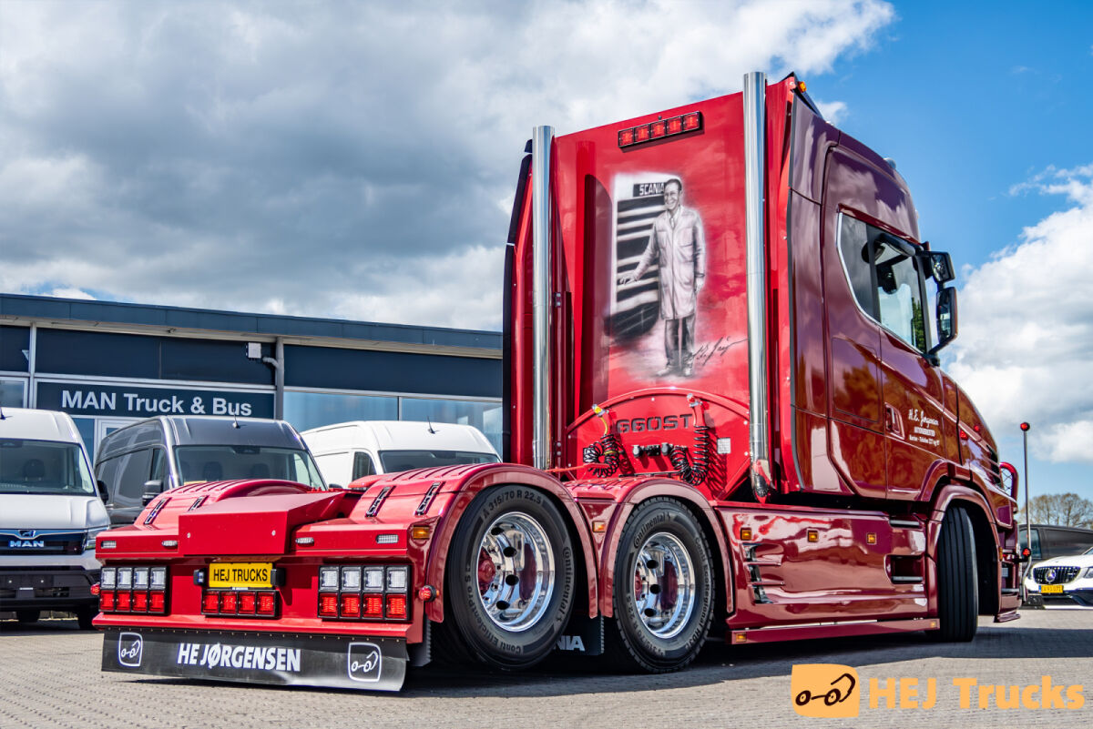 01-5233 - WSI - Scania Vlastuin Torpedo Highline Facelift 6x2 - He Jorgensen A/S - DK